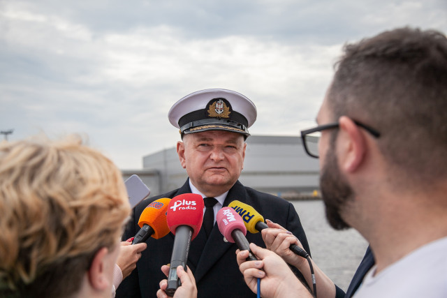 MUS Rector Wojciech Ślączka interviewed by the media